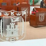 Gabriela Hernández propone que estudiantes no tengan que responder mensajes después de clases o en vacaciones.