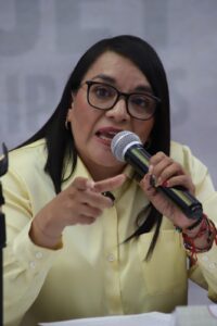 Laura Flores propone eliminar cobros por aclarar y rectificar actas del Registro Civil en Tlaxcala.
