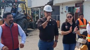 Tetla destina 1.4 mdp a repavimentación de la calle Texcalac.
