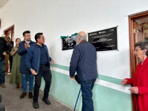 La corrida de la prensa celebra 20 años de historia con una placa conmemorativa en el museo taurino de Huamantla.