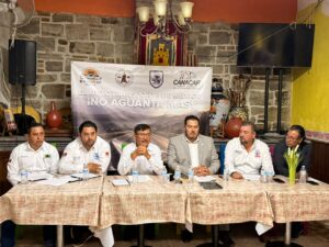 Transportistas de Tlaxcala se suman al paro nacional; exigen seguridad y freno a cobros excesivos.