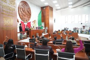 Por unanimidad aprueba Congreso de Tlaxcala minuta federal sobre nacionalidad única para titulares de los Poderes Ejecutivos.