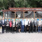 Alcalde Carlos López Suárez realiza recorrido turístico con el Cabildo por los 501 años de Tlaxcala.