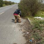 Protección Civil de Ixtenco realiza mantenimiento preventivo en el Camino Viejo a la Ermita.
